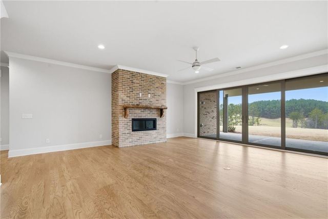 5352 Price, Gainesville, GA 30506