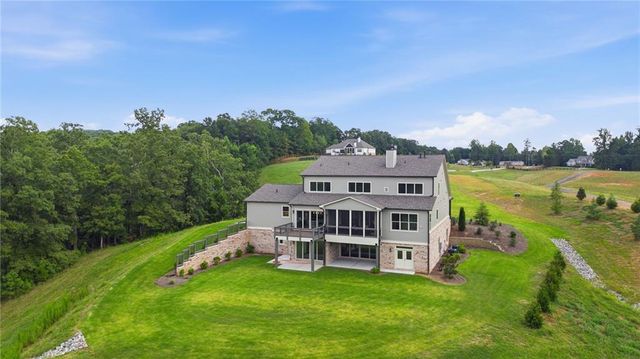 5352 Price, Gainesville, GA 30506