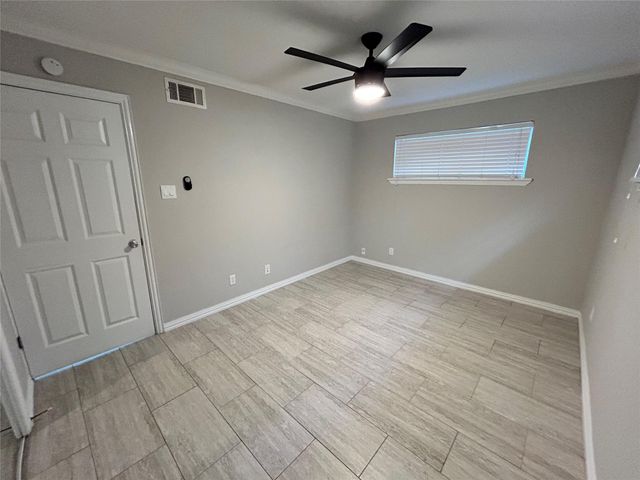 219 Marshall Street 104, Houston, TX 77006