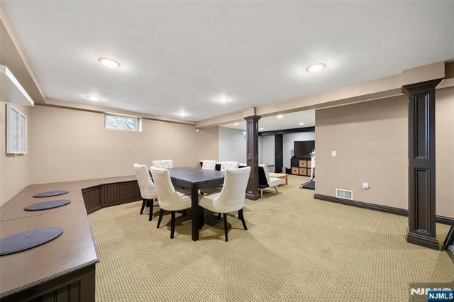 38 Carlson Court, Closter, NJ 07624