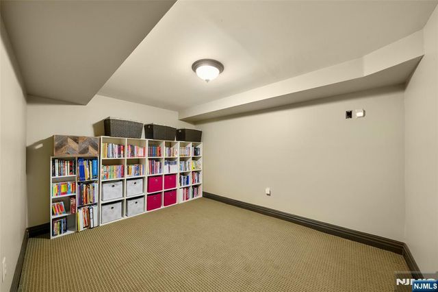 38 Carlson Court, Closter, NJ 07624