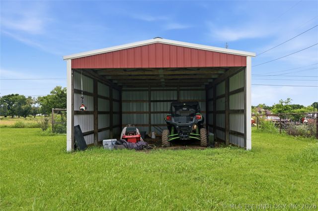 74703 S 320th Road, Wagoner, OK 74467