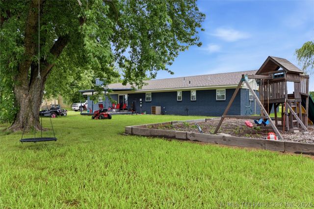 74703 S 320th Road, Wagoner, OK 74467