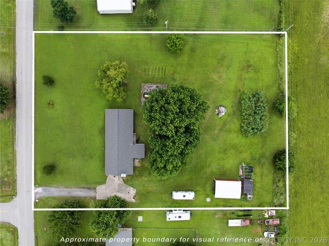 74703 S 320th Road, Wagoner, OK 74467