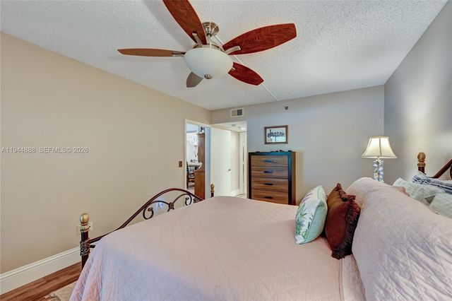 23344 Carolwood Lane 303, Boca Raton, FL 33428