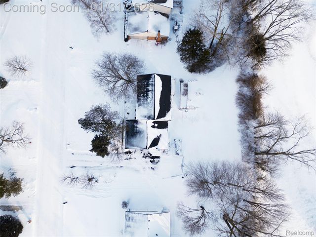 5429 Tequesta Drive, West Bloomfield Charter Township, MI 48323