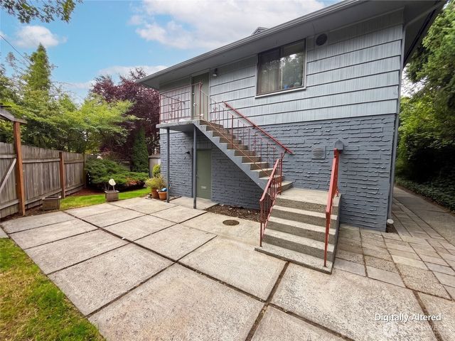4711 Sand Point Way NE, Seattle, WA 98105