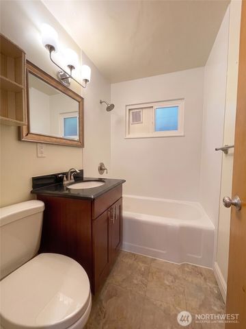 4711 Sand Point Way NE, Seattle, WA 98105