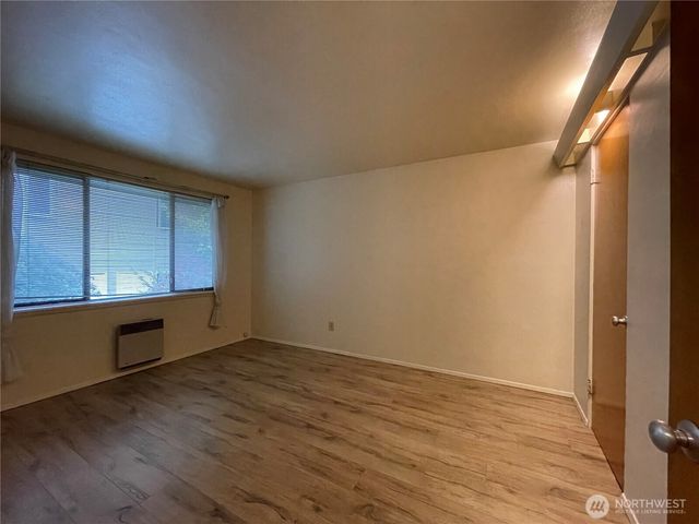 4711 Sand Point Way NE, Seattle, WA 98105