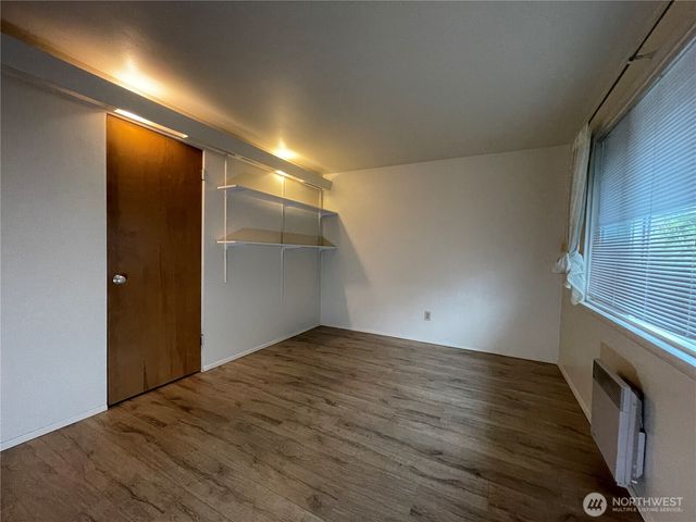 4711 Sand Point Way NE, Seattle, WA 98105