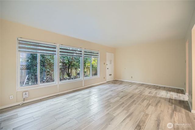 4711 Sand Point Way NE, Seattle, WA 98105