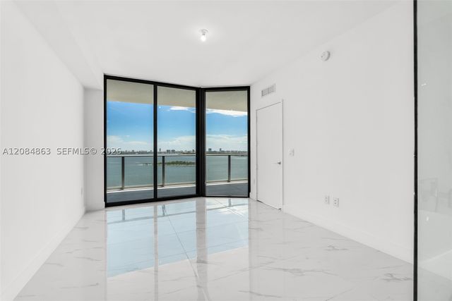 700 NE 24th St 1806, Miami, FL 33137