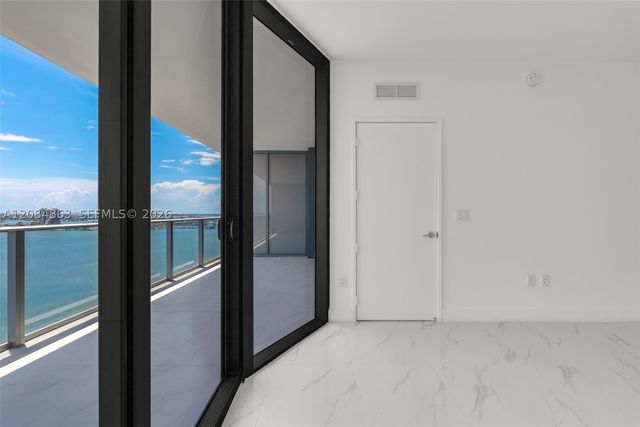 700 NE 24th St 1806, Miami, FL 33137