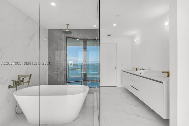 700 NE 24th St 1806, Miami, FL 33137