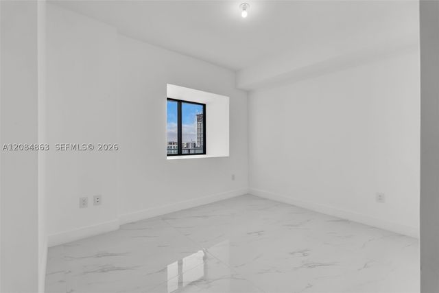 700 NE 24th St 1806, Miami, FL 33137