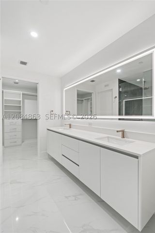 700 NE 24th St 1806, Miami, FL 33137