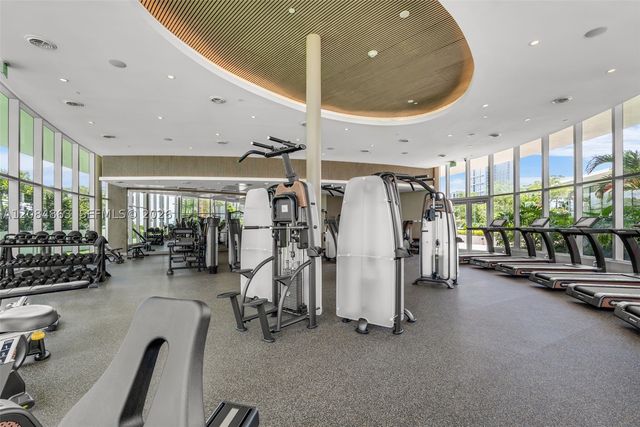 700 NE 24th St 1806, Miami, FL 33137