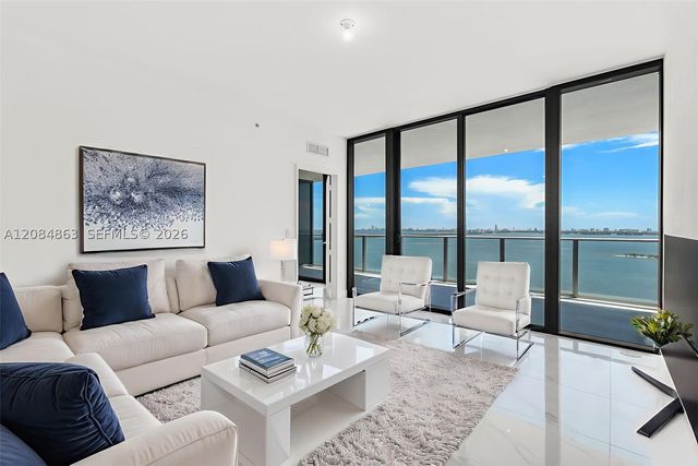 700 NE 24th St 1806, Miami, FL 33137