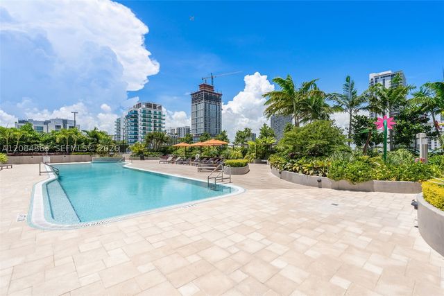700 NE 24th St 1806, Miami, FL 33137
