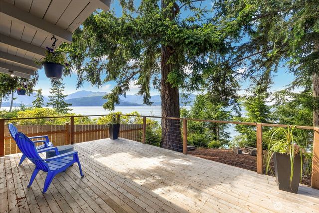 14358 NW Rhoda Lane, Seabeck, WA 98380