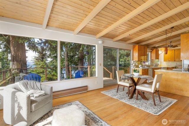 14358 NW Rhoda Lane, Seabeck, WA 98380