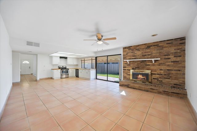 4229 Aralia Street, Mesquite, TX 75150