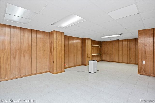 7011 Heather Heath, West Bloomfield, MI 48322