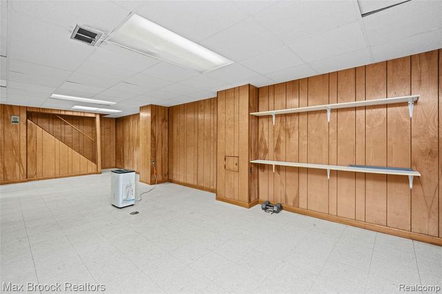 7011 Heather Heath, West Bloomfield, MI 48322
