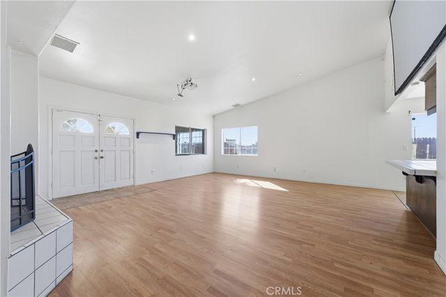 19321 97th Street, California City, CA 93505