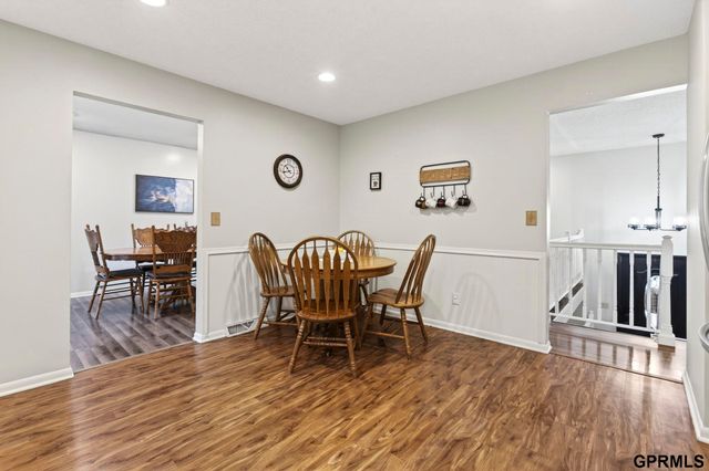 11748 Meredith Avenue, Omaha, NE 68164