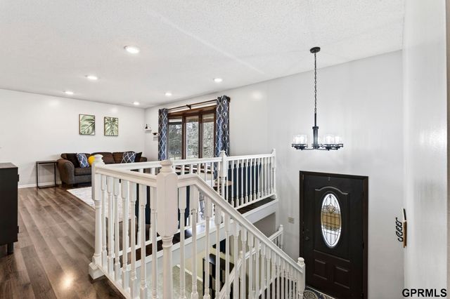 11748 Meredith Avenue, Omaha, NE 68164