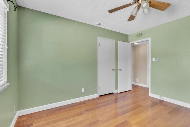 6224 Saint James Dr, Carmichael, CA 95608