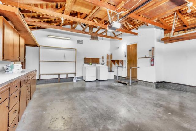 6224 Saint James Dr, Carmichael, CA 95608