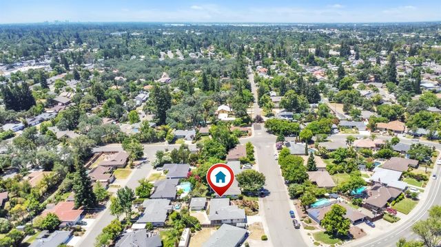 6224 Saint James Dr, Carmichael, CA 95608