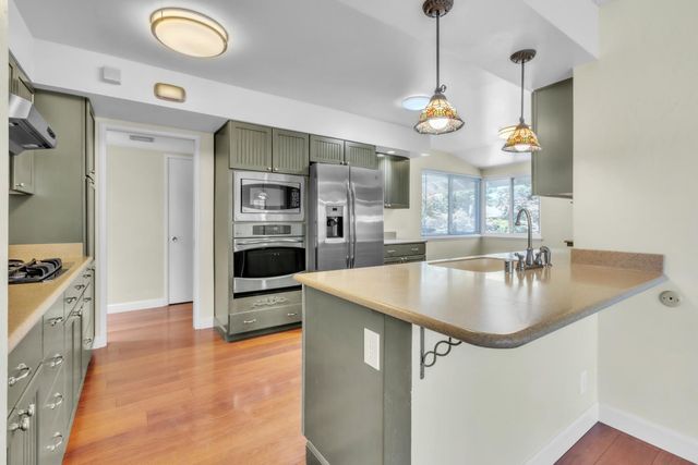 6224 Saint James Dr, Carmichael, CA 95608