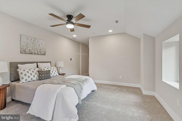 551 HOPEWELL RD, Marlton, NJ 08053