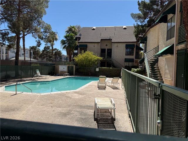 530 Elm Drive 105, Las Vegas, NV 89169