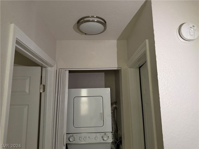 530 Elm Drive 105, Las Vegas, NV 89169