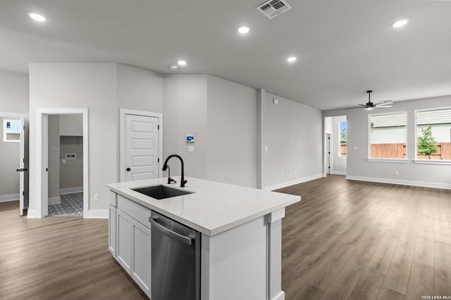 12410 Cotorra Springs, San Antonio, TX 78254