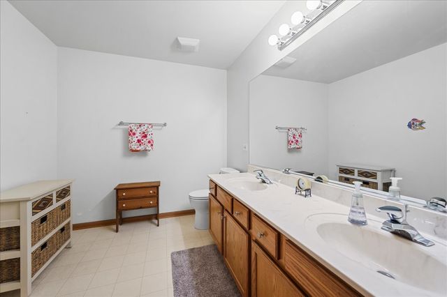 103 Fawn Lane, Elgin, IL 60120