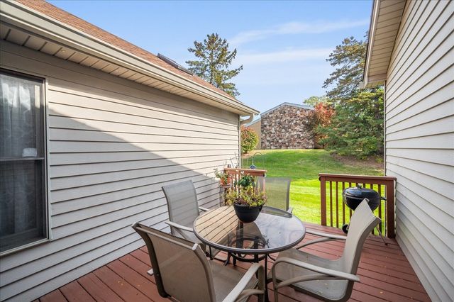 103 Fawn Lane, Elgin, IL 60120