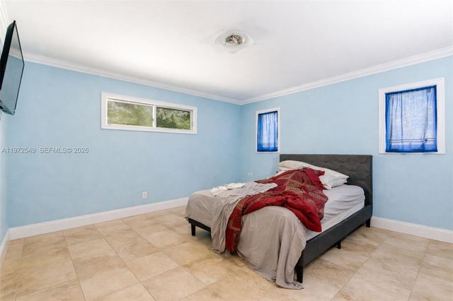 19401 SW 264th St, Homestead, FL 33031