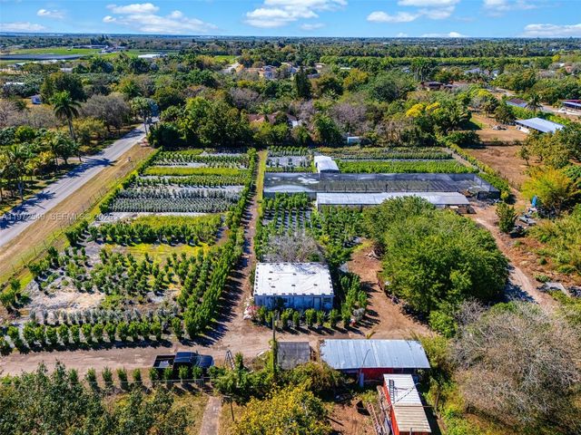 19401 SW 264th St, Homestead, FL 33031