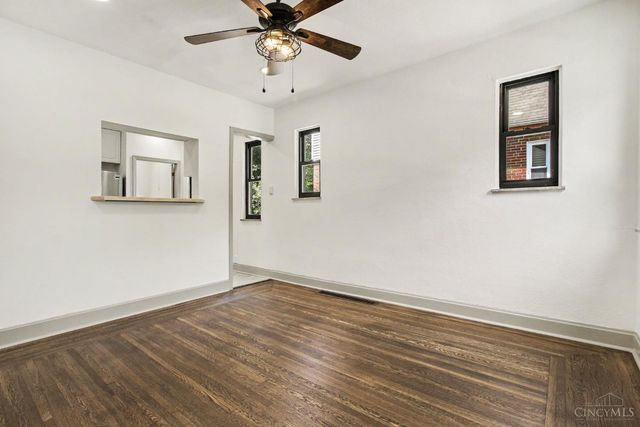 3205 Stanhope, Cincinnati, OH 45211