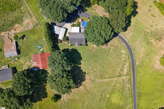 1210 Cooper Bridge Road, Woodruff, SC 29388