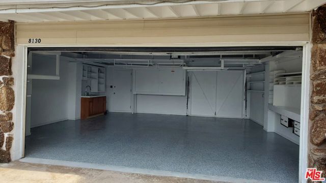 8130 Grimsby Avenue, Los Angeles, CA 90045