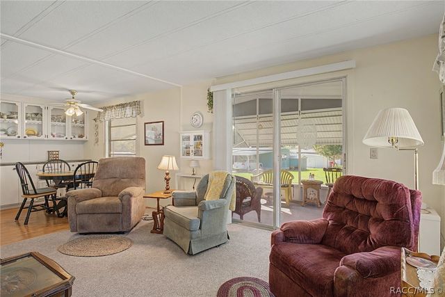 8245 E Lulas Lane, Floral City, FL 34436