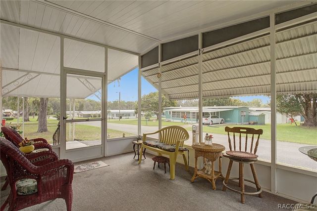 8245 E Lulas Lane, Floral City, FL 34436