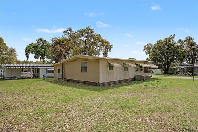 8245 E Lulas Lane, Floral City, FL 34436