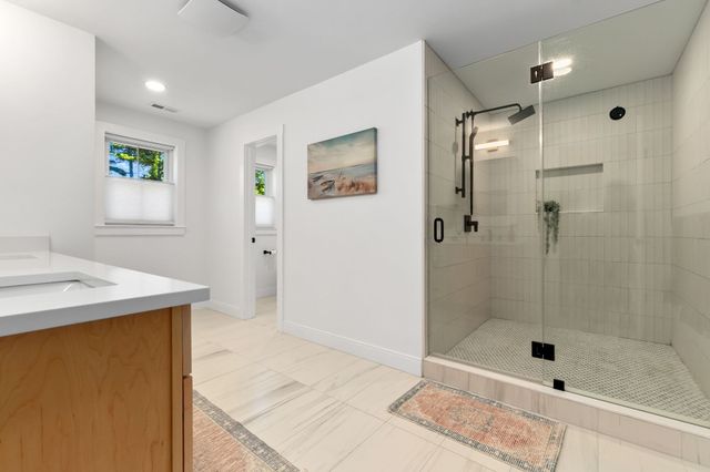 41 Taylor Ln, Rowley, MA 01969